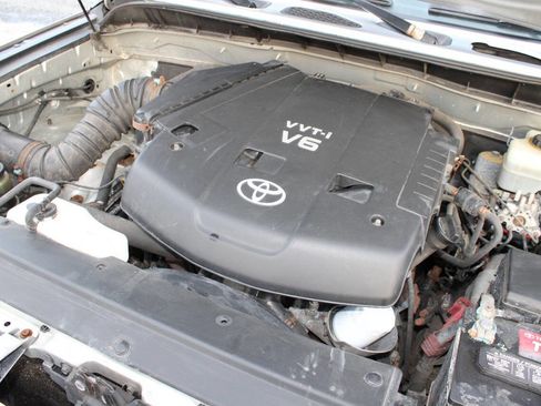 Used 2008 Toyota FJ Cruiser 4WD image 27