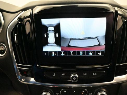 Used 2020 Chevrolet Traverse RS w/ LPO, Floor Liner Package AWD/4WD image 15