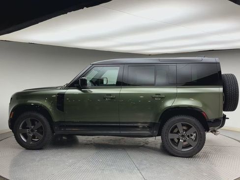 New 2026 Land Rover Defender 110 X-Dynamic SE AWD/4WD image 5