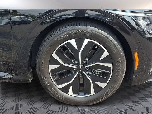 Certified 2023 Kia EV6 GT-Line w/ GT-Line Suede Seat Package RWD image 10