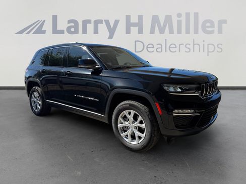 Used 2023 Jeep Grand Cherokee Limited RWD image 7