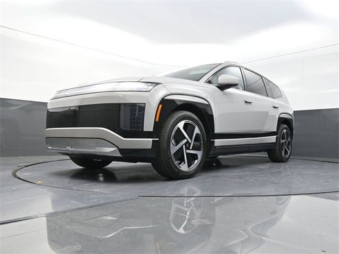 New 2026 Hyundai Ioniq 9 Limited image 34