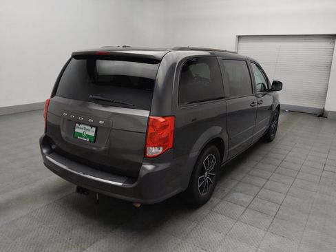 Used 2017 Dodge Grand Caravan GT FWD image 9