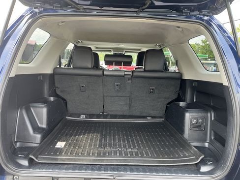 Used 2021 Toyota 4Runner TRD Off-Road Premium w/ Moonroof Package AWD/4WD image 16
