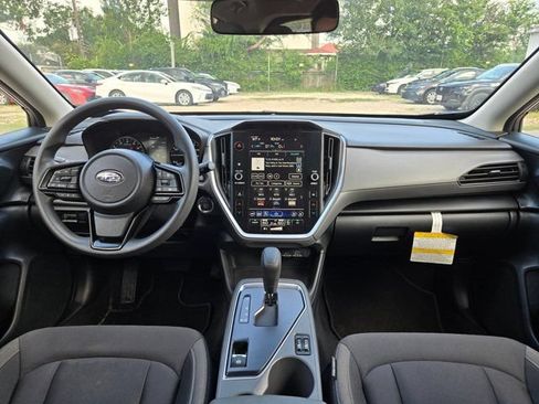 Used 2025 Subaru Crosstrek 2.5i Premium AWD/4WD image 21
