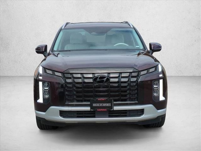 Used 2024 Hyundai Palisade Limited FWD image 2