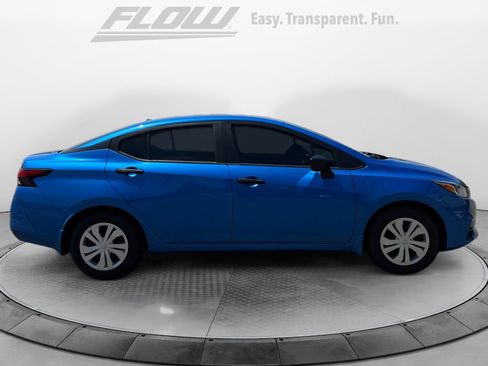 Used 2022 Nissan Versa S FWD image 8