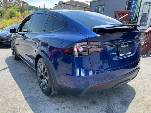 Used 2023 Tesla Model X AWD/4WD image 85
