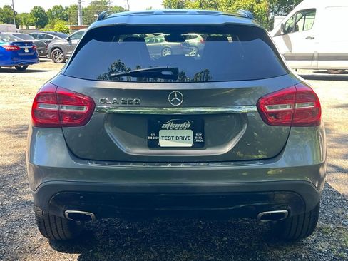 Used 2017 Mercedes-Benz GLA 250 image 4