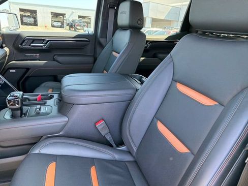 Used 2026 GMC Sierra 1500 AT4 w/ AT4 Premium Package AWD/4WD image 20