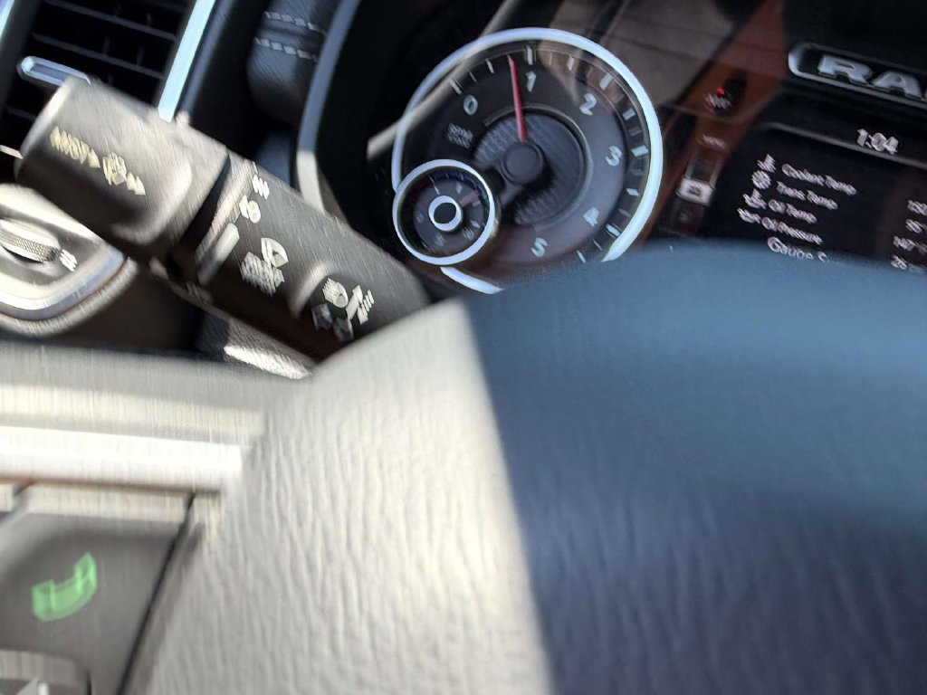 Used 2022 RAM 1500 Laramie w/ Sport Appearance Package AWD/4WD image 34