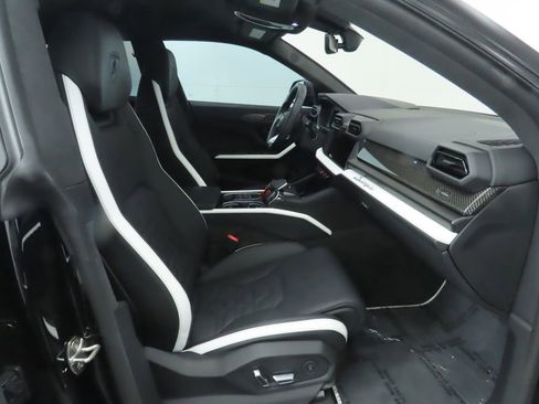 Used 2025 Lamborghini Urus SE image 21