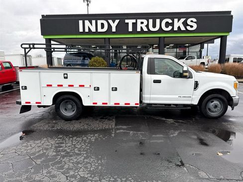 Used 2017 Ford F350 XL w/ Power Equipment Group image 2