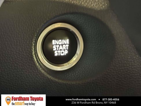 Used 2023 Toyota Corolla Cross LE w/ Moonroof Package AWD/4WD image 23