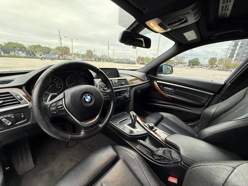 Used 2018 BMW 330i 330i 4dr Sedan w/ Convenience Package image 13