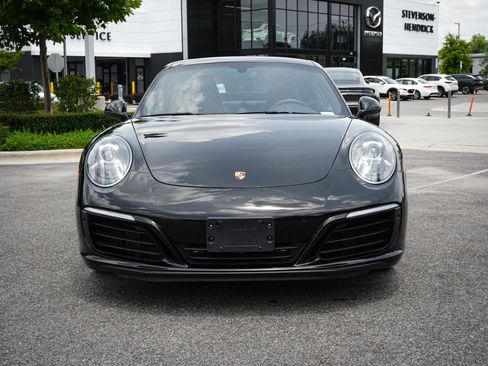 Used 2019 Porsche 911 Carrera RWD image 3
