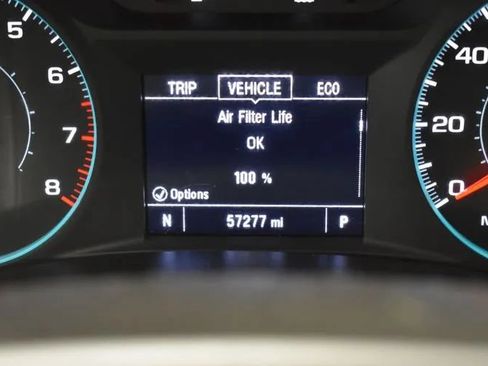 Used 2023 Chevrolet Malibu LT FWD image 28