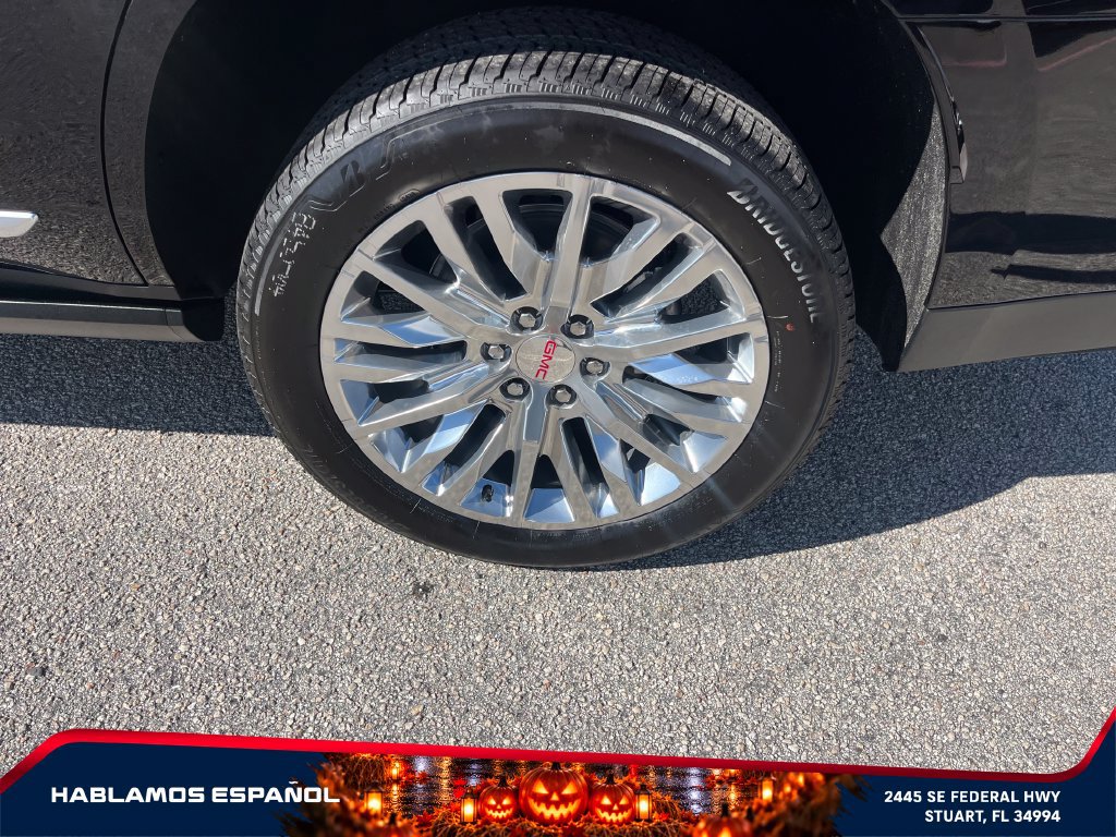 New 2026 GMC Yukon Denali w/ Denali Reserve Package AWD/4WD image 9