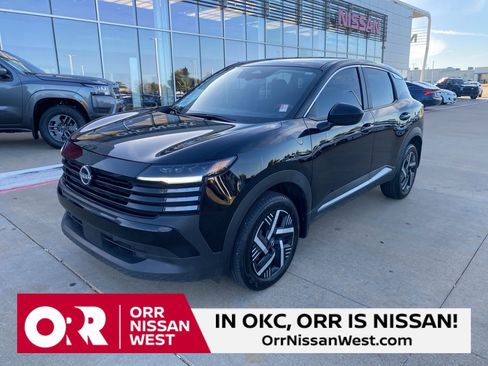 Used 2025 Nissan Kicks SV w/ Interior Electronics Package image 1