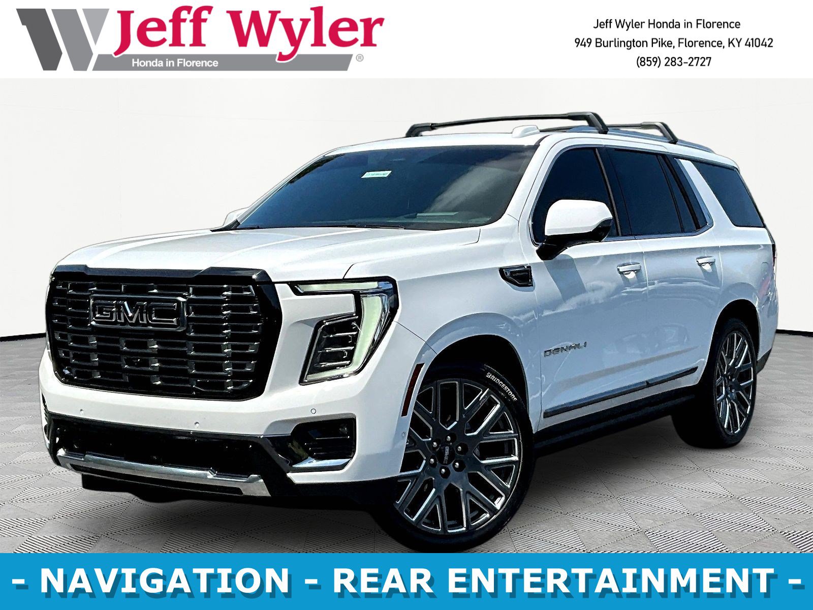 Used 2025 GMC Yukon Denali Ultimate AWD/4WD image 1