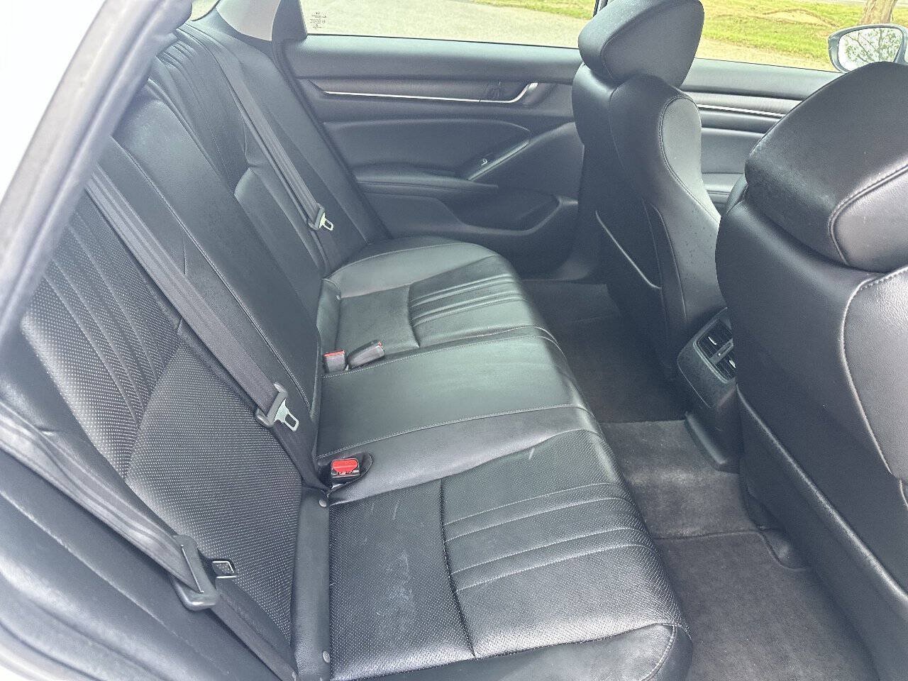 Used 2020 Honda Accord EX-L image 22