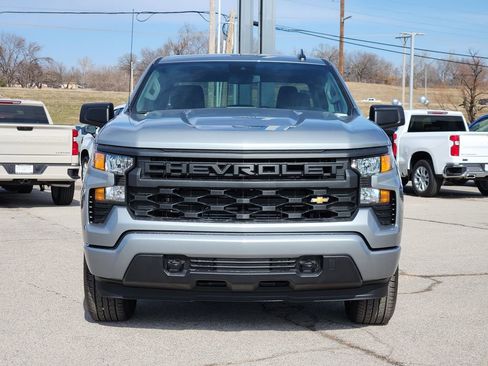 New 2026 Chevrolet Silverado 1500 Custom image 2