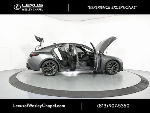 Used 2022 Lexus IS 350 F Sport w/ Navigation Package image 17