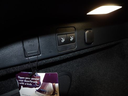 Used 2024 Lexus RX 350 Premium image 21