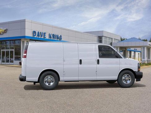 New 2025 Chevrolet Express 2500 image 29