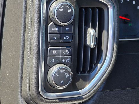 Used 2019 Chevrolet Silverado 1500 RST w/ All-Star Edition AWD/4WD image 7