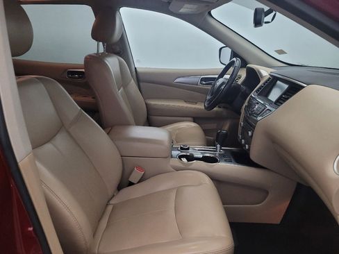 Used 2019 Nissan Pathfinder SL AWD/4WD image 21