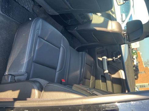 Used 2017 Chevrolet Silverado 1500 LTZ Z71 w/ LTZ Plus Package image 11