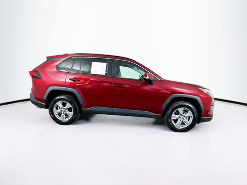 Used 2022 Toyota RAV4 XLE w/ Convenience Package image 11