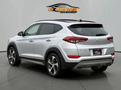 Used 2018 Hyundai Tucson Limited w/ Ultimate Package 02 FWD image 4