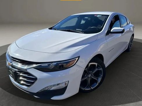 Used 2023 Chevrolet Malibu LT w/ Driver Confidence Package image 1