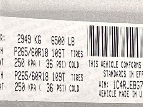 Used 2015 Jeep Grand Cherokee Limited w/ Luxury Group II RWD image 30