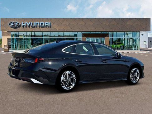 New 2026 Hyundai Sonata SEL FWD image 8