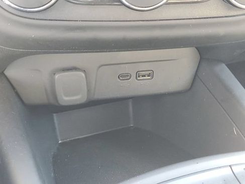 Used 2024 Chevrolet Trax LS FWD image 22
