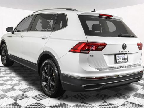 Used 2023 Volkswagen Tiguan SE FWD image 17