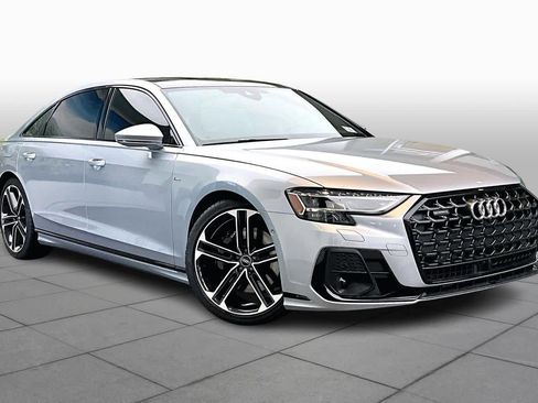 Used 2025 Audi A8 L 3.0T image 2
