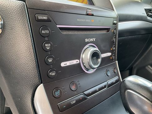 Used 2017 Ford Edge Titanium w/ Equipment Group 301A AWD/4WD image 37