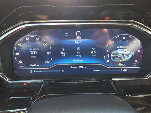 Certified 2025 Chevrolet Silverado 2500 ZR2 w/ Technology Package AWD/4WD image 28