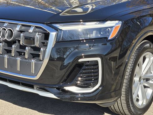 New 2026 Audi Q7 3.0T Premium Plus image 9
