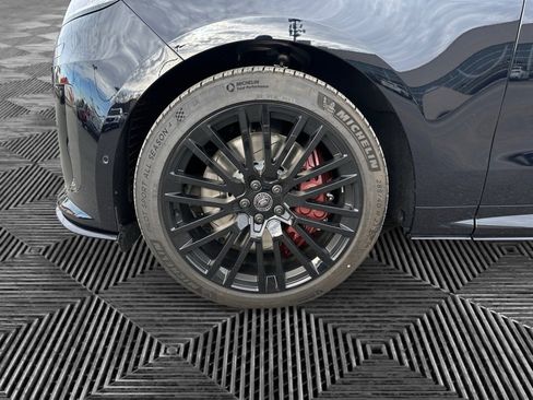 New 2025 Land Rover Range Rover Sport SV Edition Two image 11