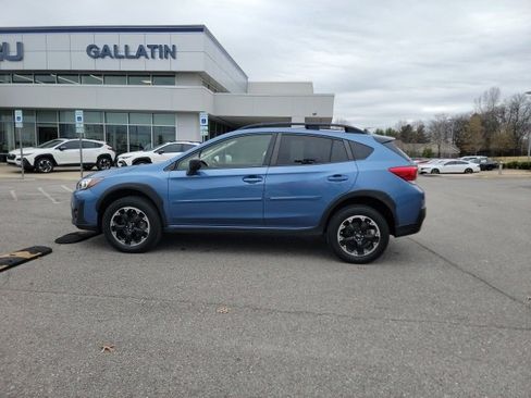 Used 2023 Subaru Crosstrek 2.0i image 7