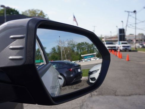 Used 2025 Hyundai Kona SEL AWD/4WD image 29