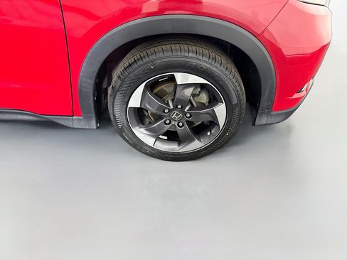 Used 2018 Honda HR-V EX image 28