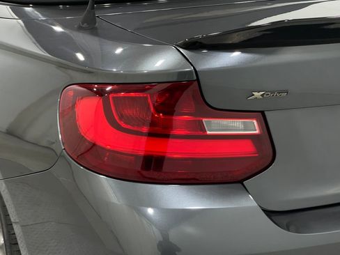 Used 2016 BMW M235i xDrive Convertible image 33