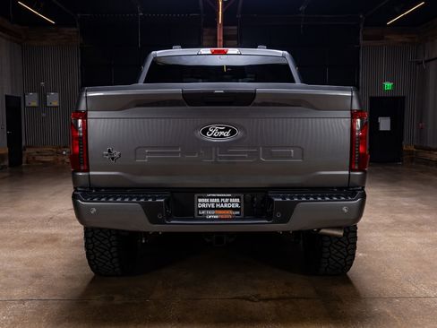 Used 2026 Ford F150 XLT w/ XLT Black Appearance Package AWD/4WD image 8