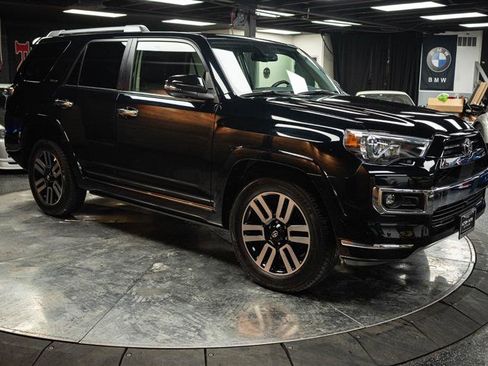 Used 2023 Toyota 4Runner Limited image 5